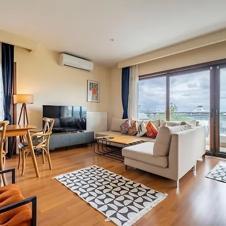 Duplex With Stunning Sea View, 3br, 2ba Apartment Istanbul