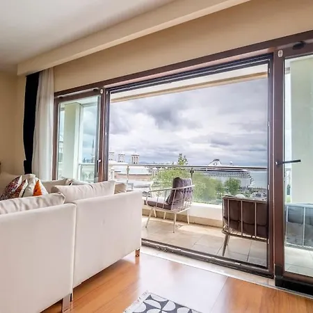 Duplex With Stunning Sea View, 3br, 2ba Stambuł